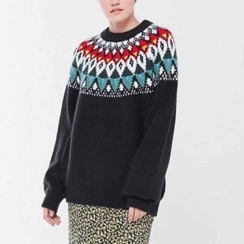 UO Cadence Intarsia knit sweater, size S.
